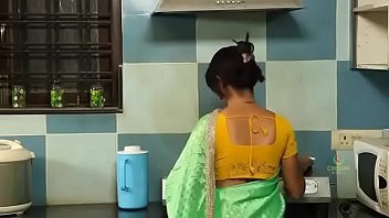 పక్కింటి కుర్రాడి తో - Pakkinti Kurradi Tho - Telugu Romantic Short Film free video