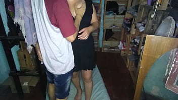 Tocandole Las Tetas A Mi Novia Con Vestido Negro