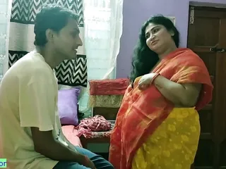 Indian Hot Bhabhi Xxx Sex With Innocent Boy! With Clear Audio free video