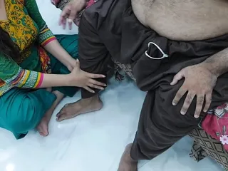 Indian Bahu Giving Foot Massage To Rich Old Sasur, Then Gets Her Ass Fucked With Clear Hindi Audio - Full Hot Talking