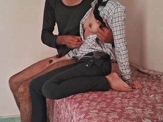 College 18Year Old Girl Fucking Hindi Sex free video