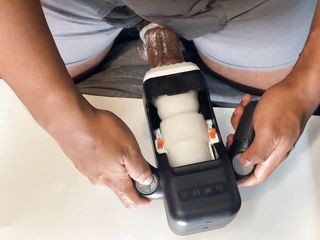 Automasturbator Milks Out Loud Moaning Big Cumshot free video