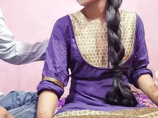 Desi Ladaki Ne Baigan Rang Ka Kapada Pahankar Kya Kamal Ki Lag Rahi Hai free video