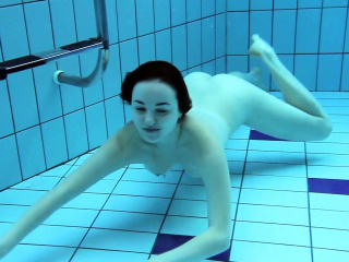 Lada Poleshuk Underwater Show Big Tits Short Hair free video