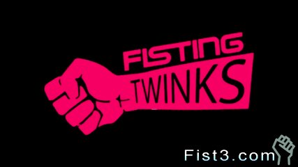 A Being Fist Fucked Gay Reagan Fucks & Fists free video