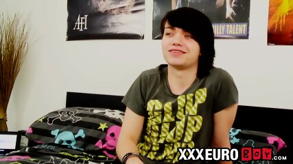 Young Gay Man With Long Hair Strokes It Hard free video